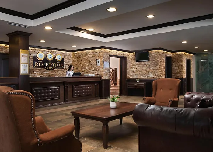 Royal Park Apartments