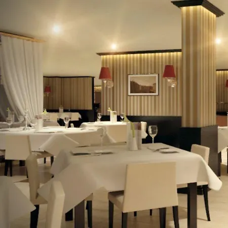 Royal Park Hotel Банско